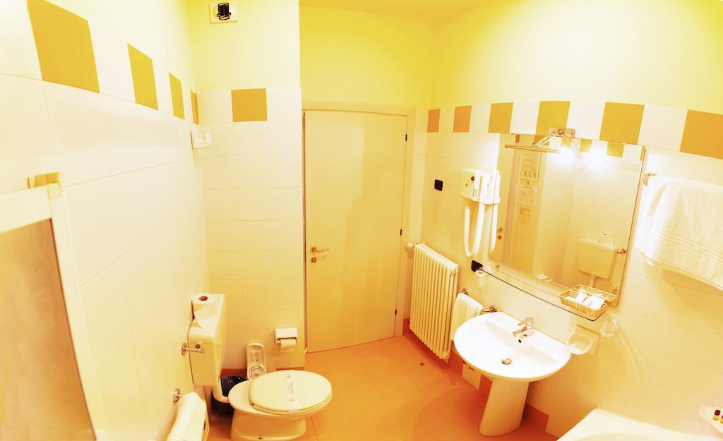 Master Hotel Castelvetro Piacentino 외부 사진