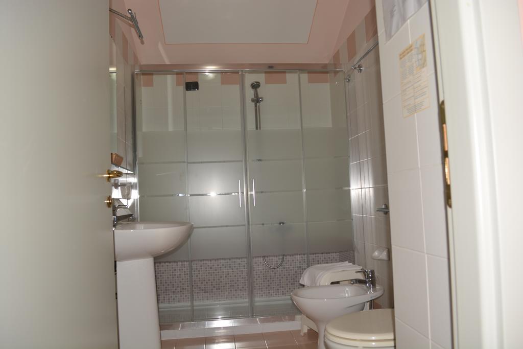Master Hotel Castelvetro Piacentino 외부 사진