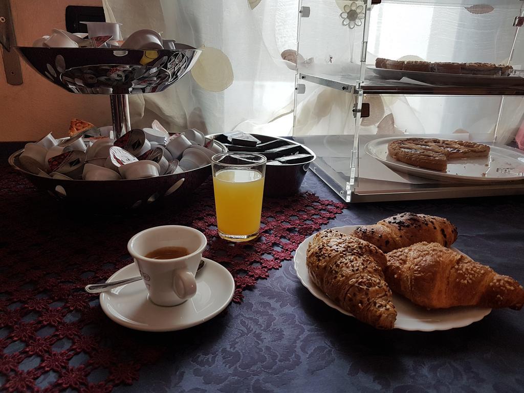 Master Hotel Castelvetro Piacentino 외부 사진