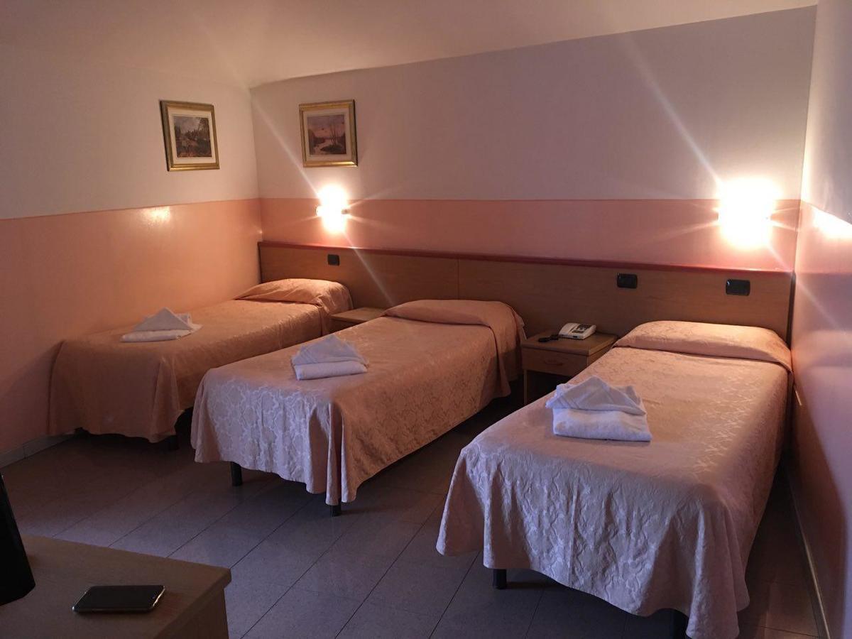 Master Hotel Castelvetro Piacentino 외부 사진