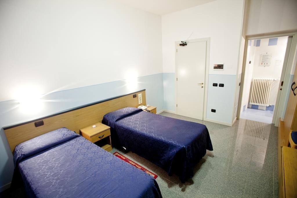 Master Hotel Castelvetro Piacentino 외부 사진